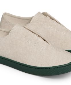 Slip-On Canvas Minimal – Unisex Canvas Sneakers – Beige