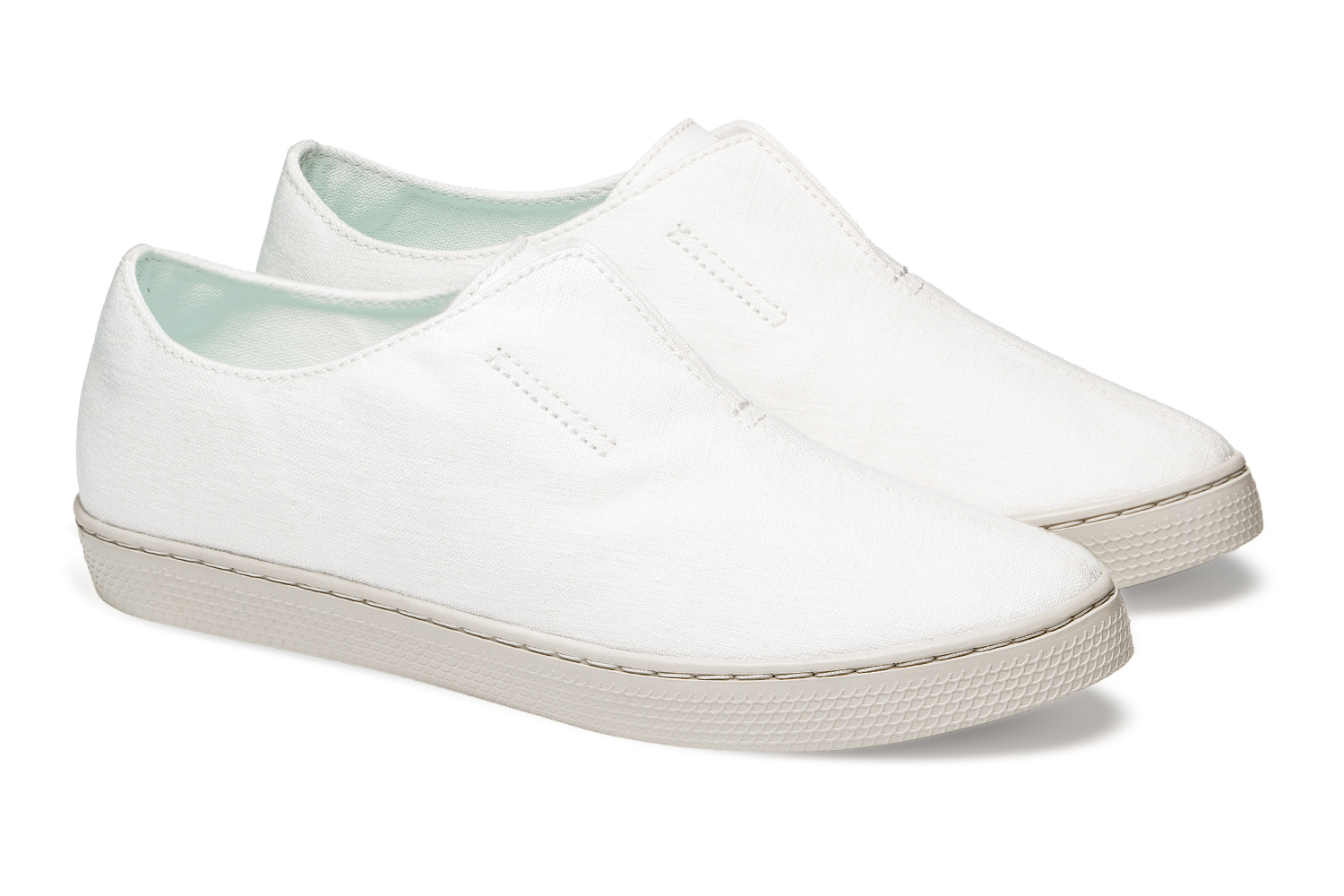 Slip-On Canvas Minimal – Unisex Canvas Sneakers – White
